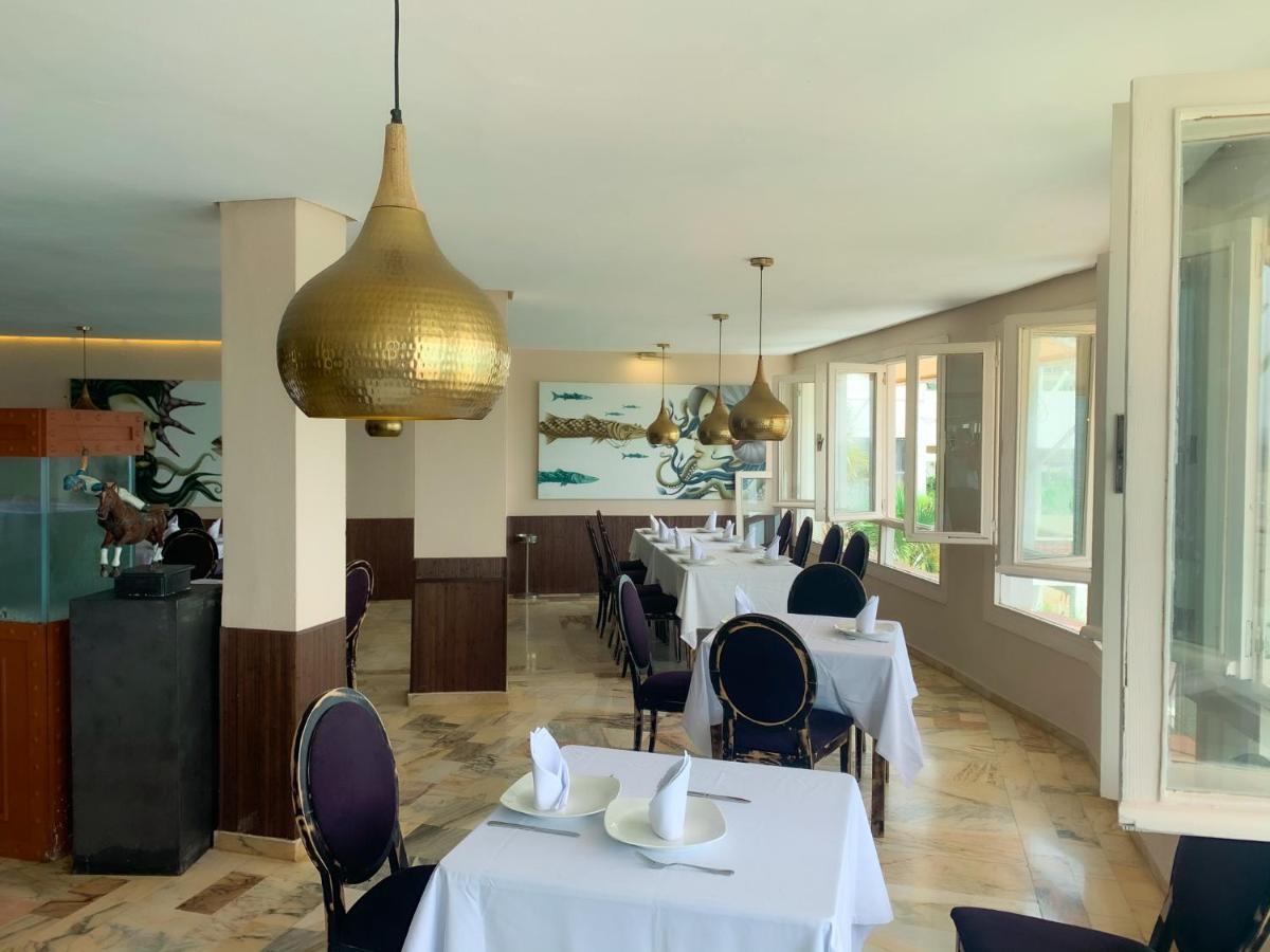 טורגואדיארו Hotel Patricia מראה חיצוני תמונה