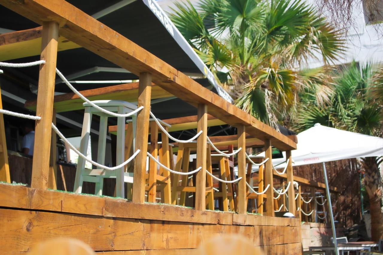 טורגואדיארו Hotel Patricia מראה חיצוני תמונה