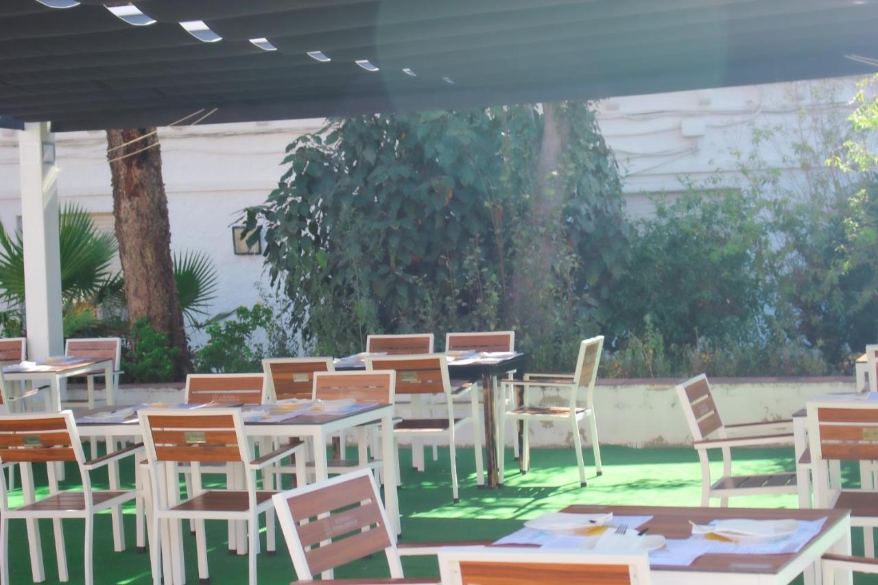 טורגואדיארו Hotel Patricia מראה חיצוני תמונה