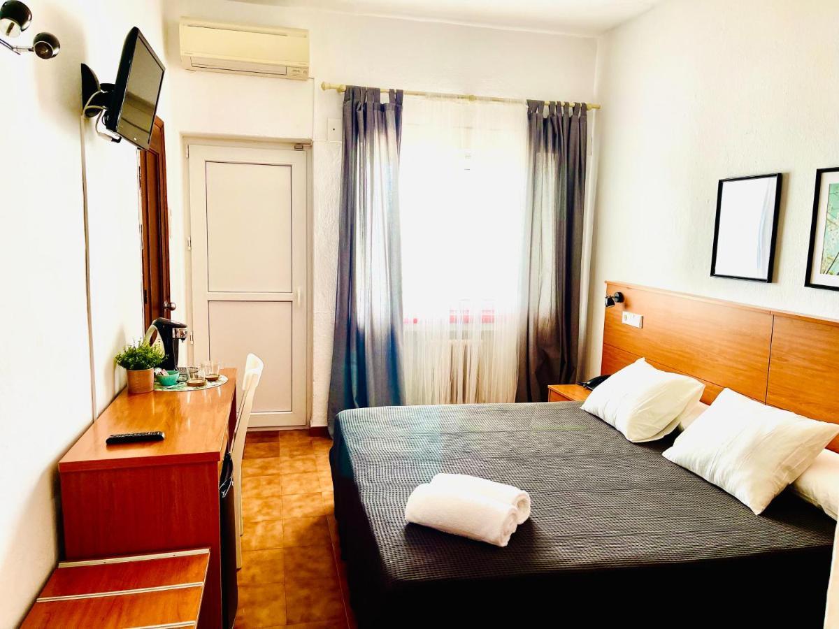 טורגואדיארו Hotel Patricia מראה חיצוני תמונה